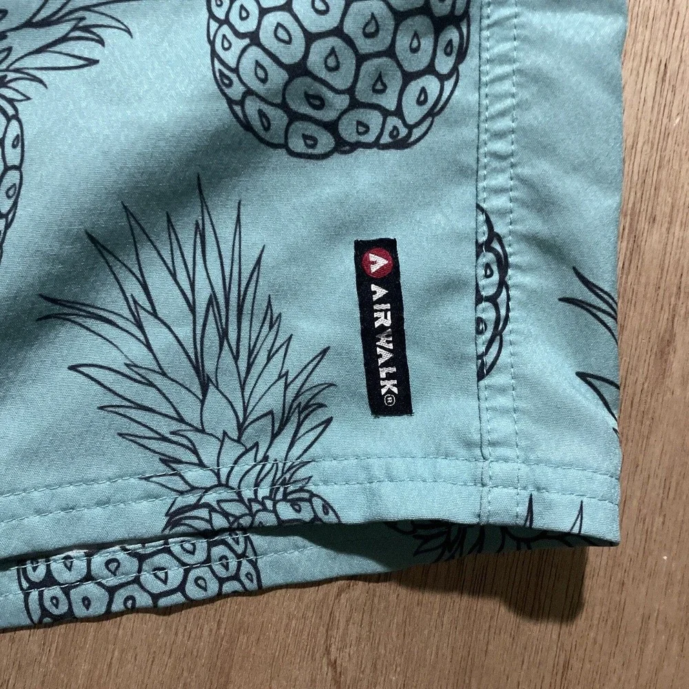 Airwalk Swim Trunks Mens Size Medium Turquoise Pineapple Novelty Print Tie Front